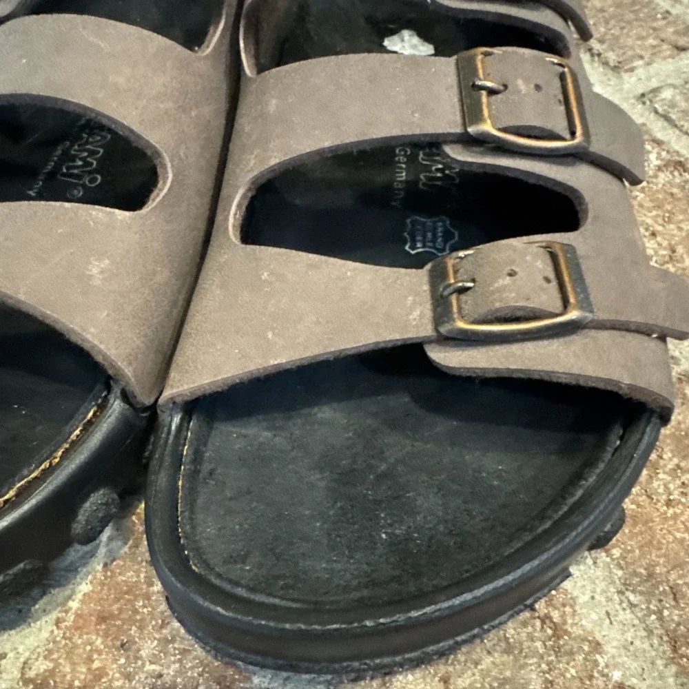 Birkenstock Tatami Sandals Mens Size 10 Brown Leather Buckle Fisherman #N475